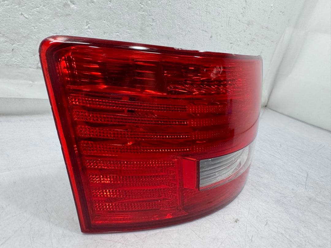 A6(C6) 4F 純正 前期 左 レンズ LED 4F5945095 アウディ