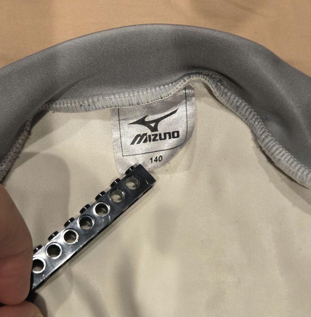 s*t様 ミズノ　レーシング用ワンピース　140cm