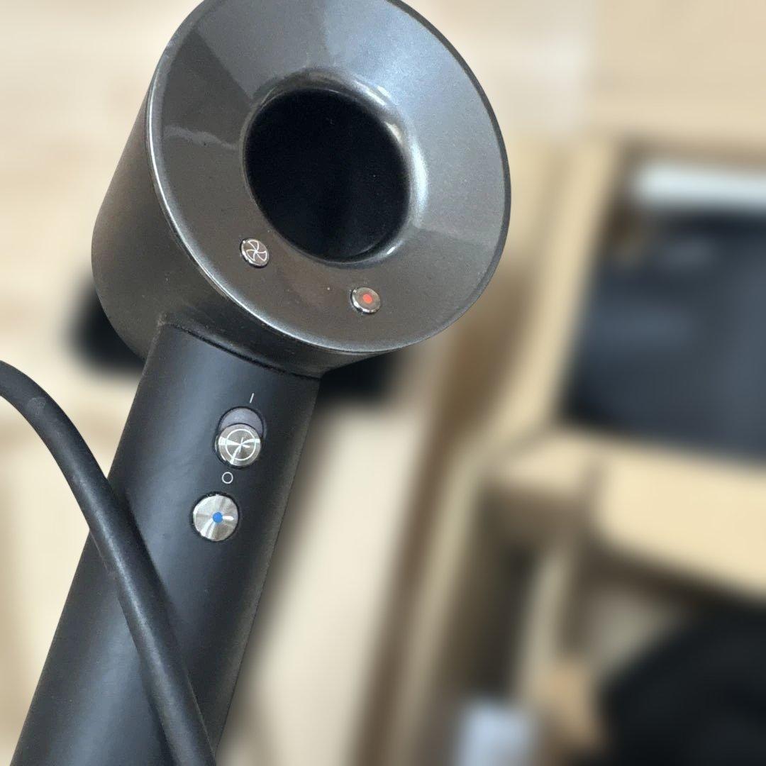 ダイソン　ドライヤー　海外　BFタイプ