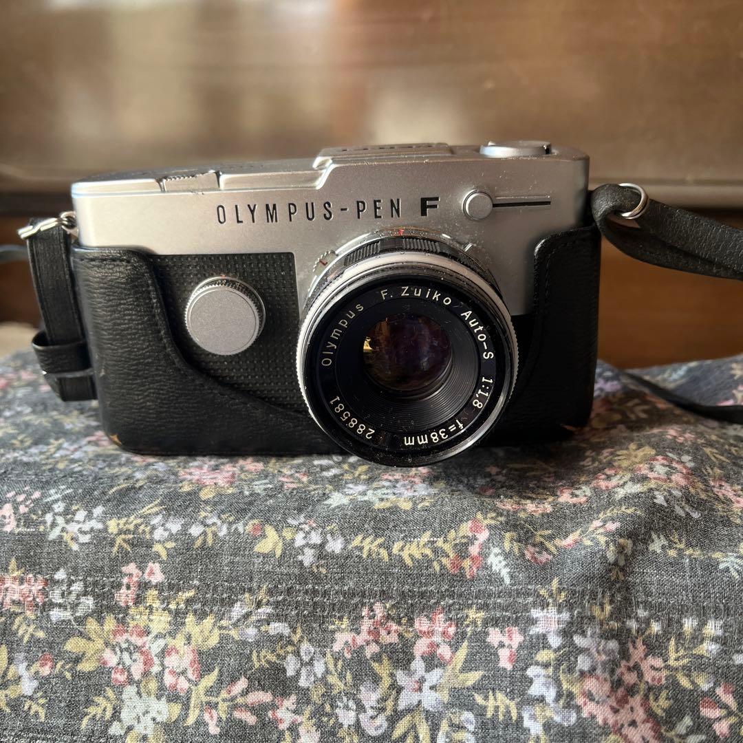 Olympus PEN F フィルムカメラ