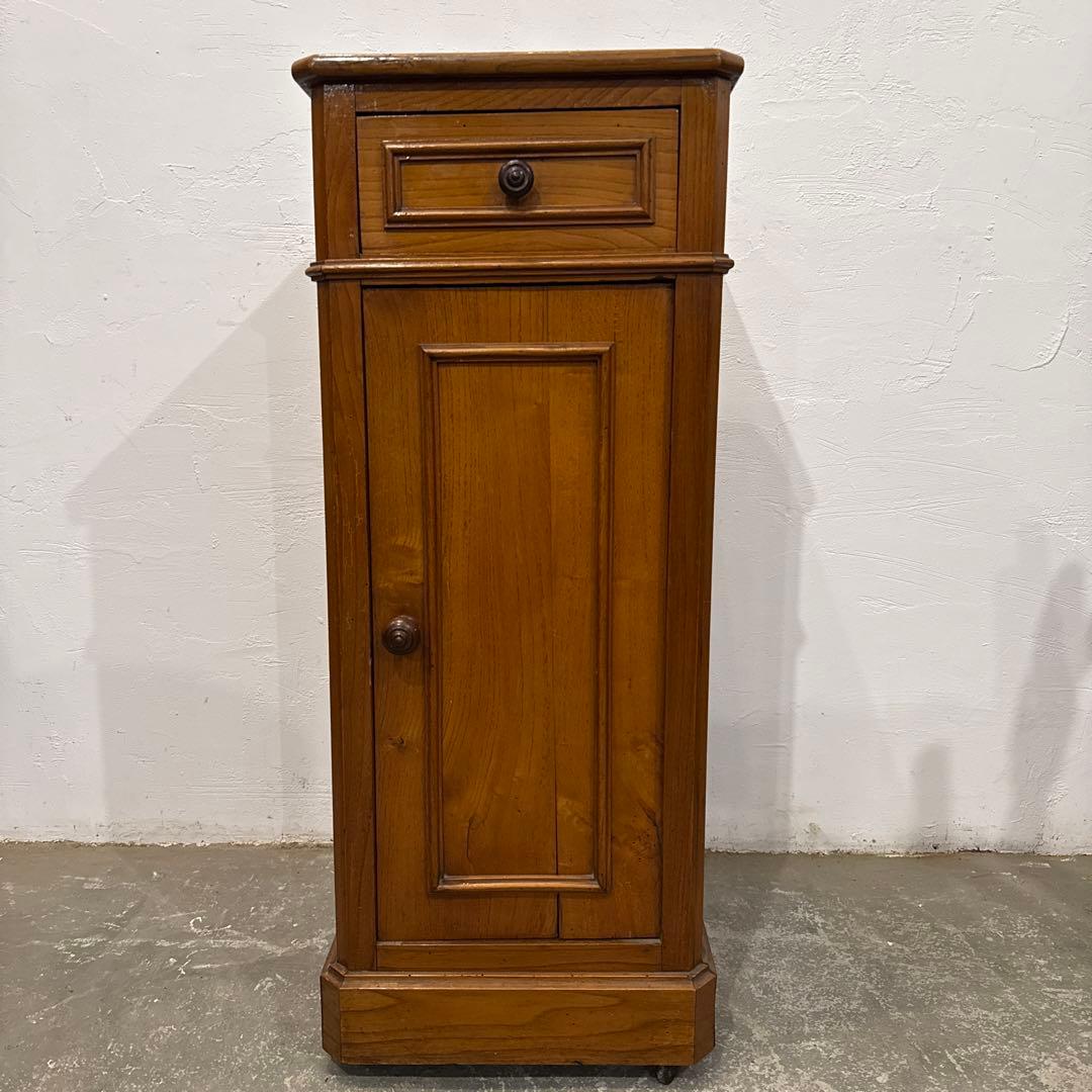 ビンテージ　サイドテーブル　ベッドサイドテーブル　フランス