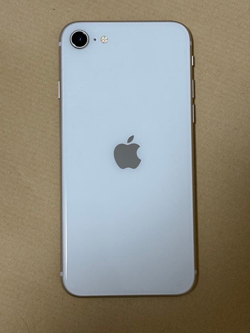 iPhoneSE 第3世代 SIMフリー スターライト 64GB