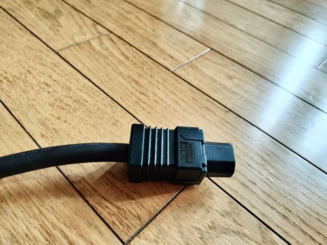 美品 furutech Flow-15 フルテック