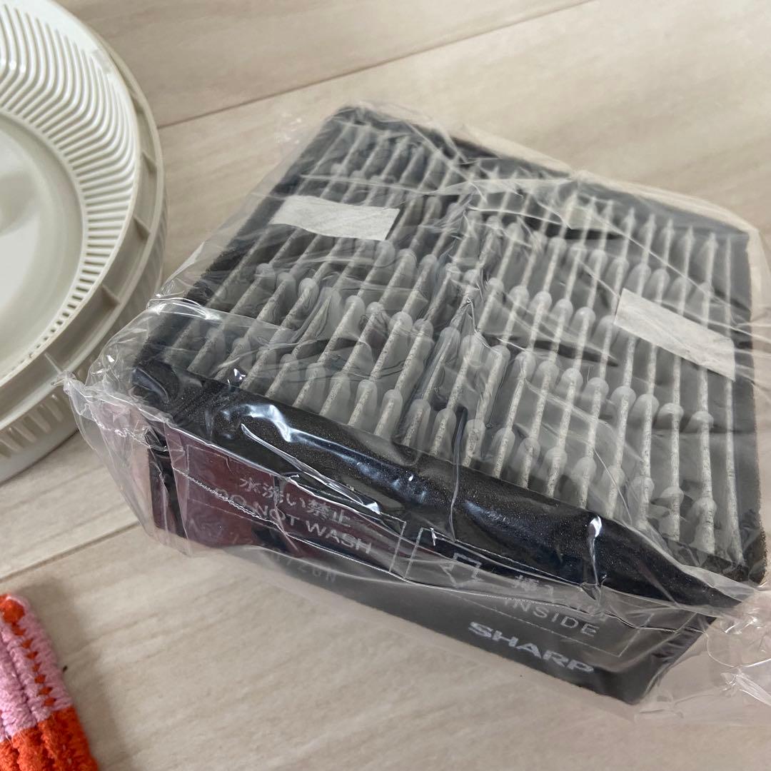 【未使用品】SHARP 空気清浄機　FU-RC01 ホワイト 2024年製