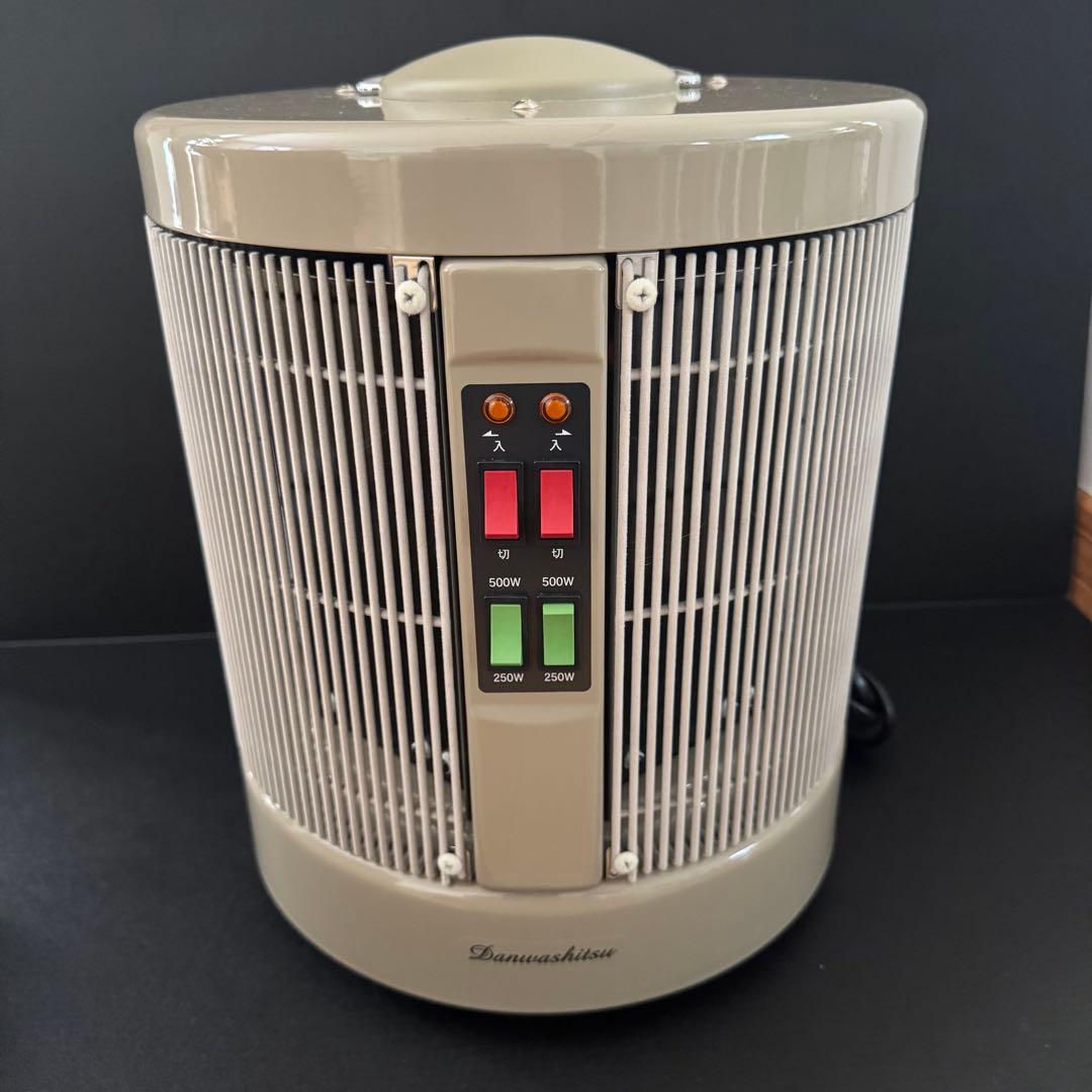 【新品未使用】暖話室1000型 DAN1000-R16 遠赤外線