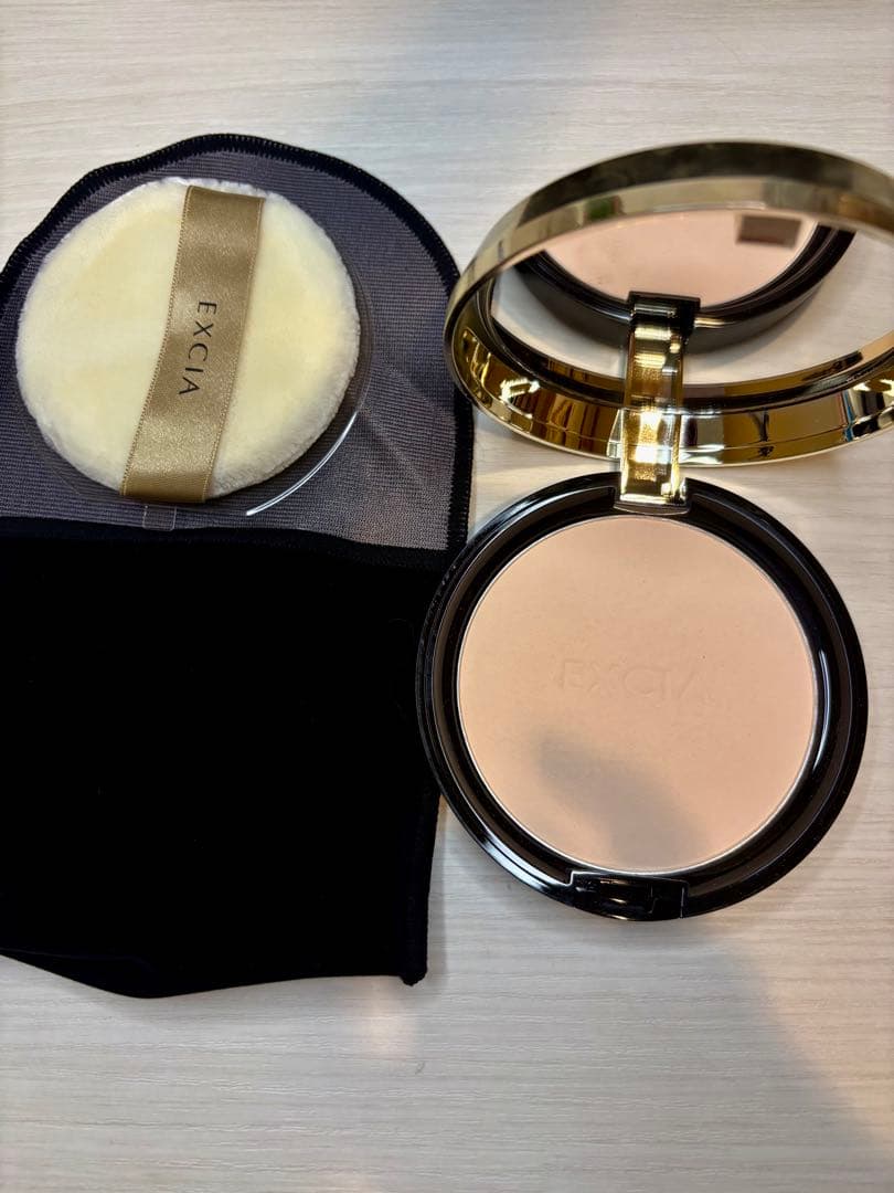 エクシア セレスティアル ヴェール　フェイスパウダープレストアルビオン