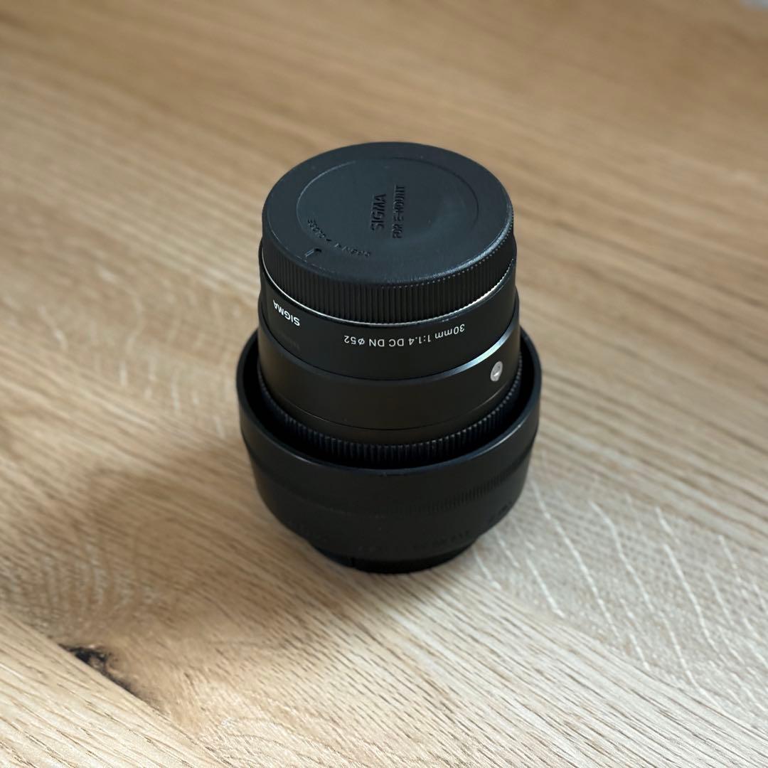 SIGMA 30mm F1.4 DC DN レンズ　ソニーEマウント