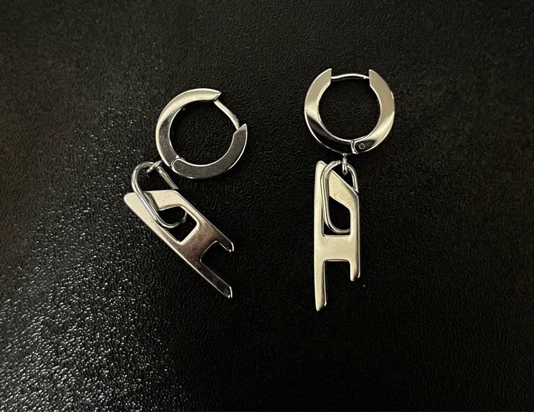 DIESEL ピアス 2個セット