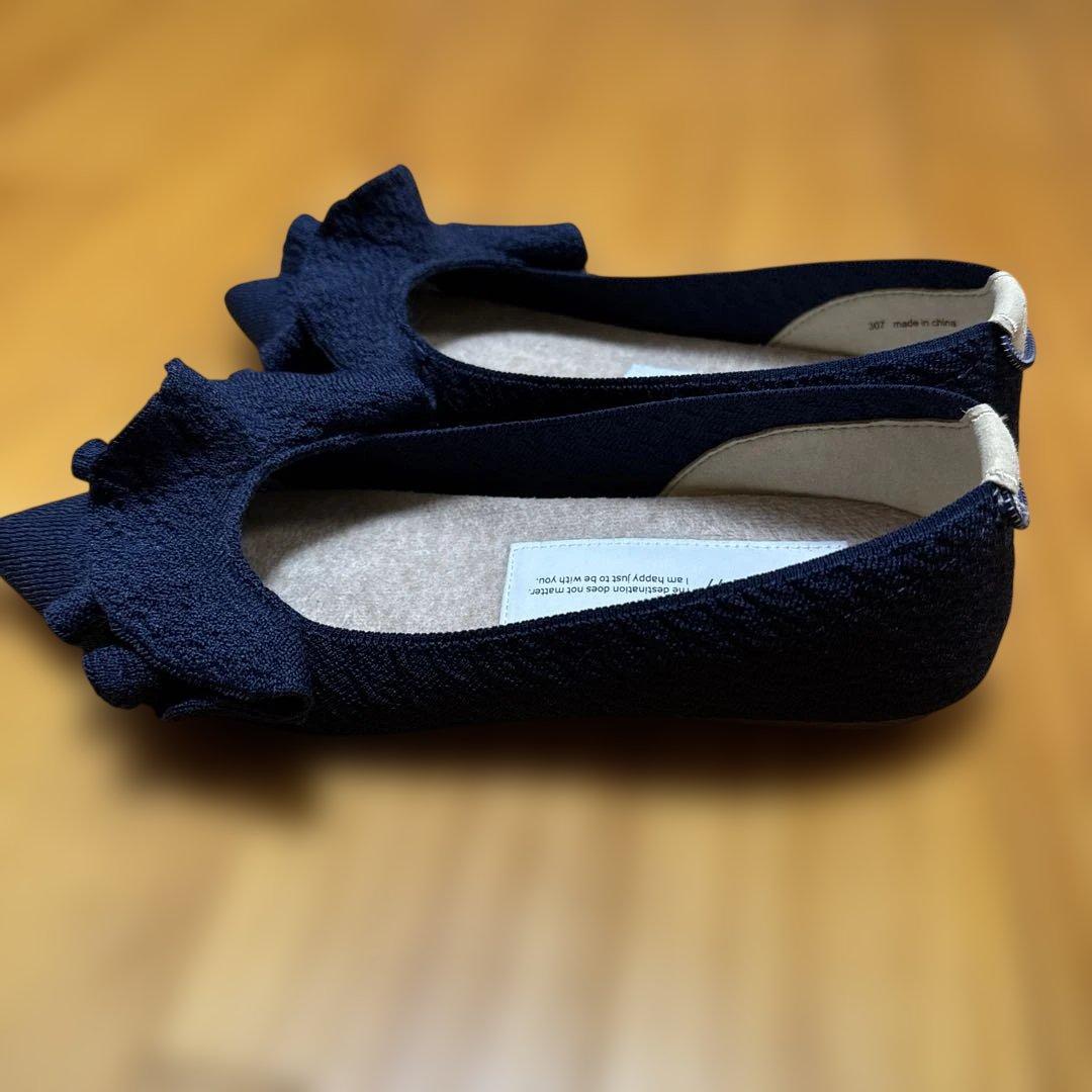 Öffen pointed-frin NAVY 40 フリルパンプスオッフェン