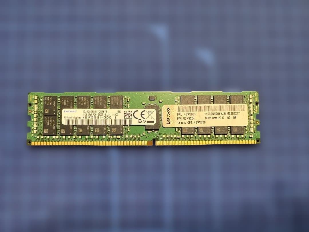信頼のSAMSUNG製メモリ　DDR4 64GB（=16x4）2400MHz