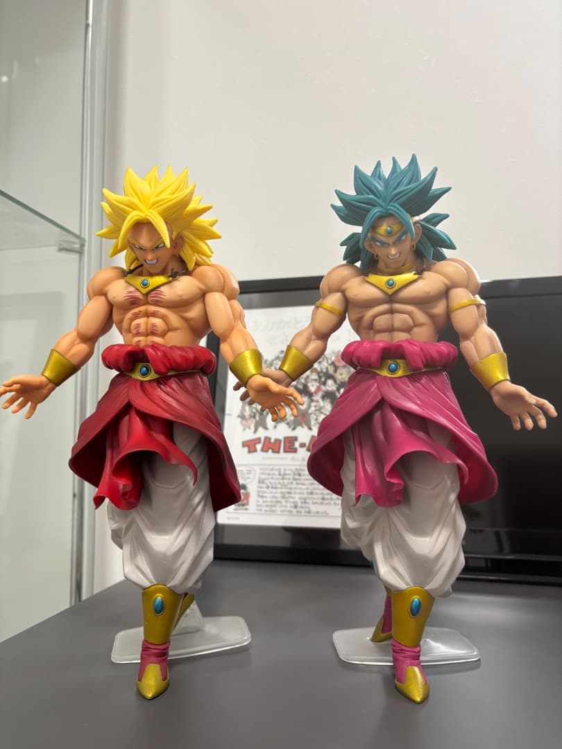 青髪、金髪ブロリー2体セット