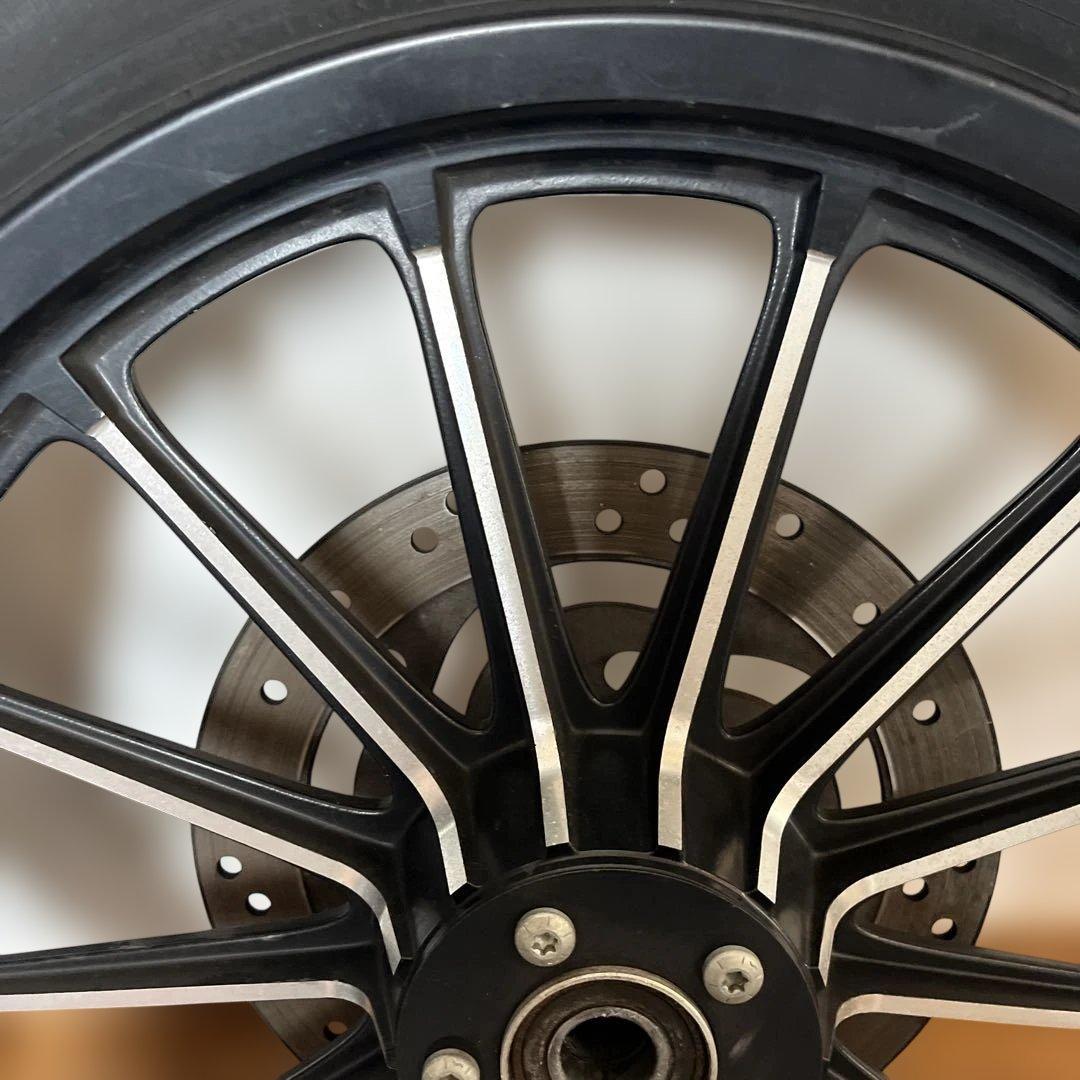 2011年式　ハーレー883Nアイアン純正ホイール