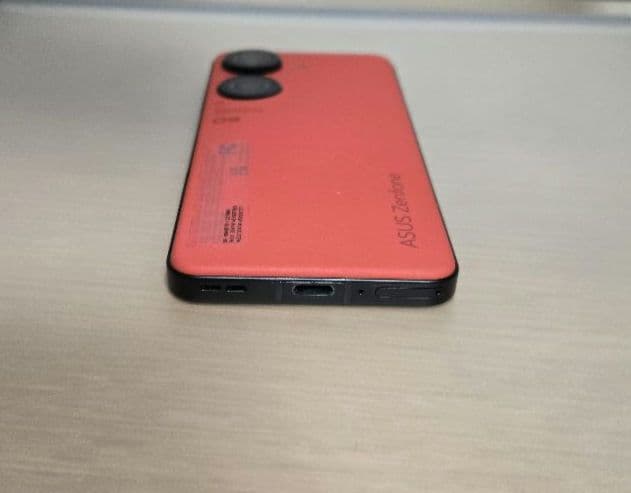 ASUS Zenfone9 128GB本体