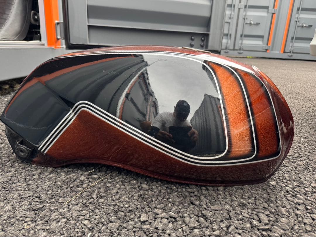 最終値下げ　GSX250E.GSX400Eゴキ用タンク