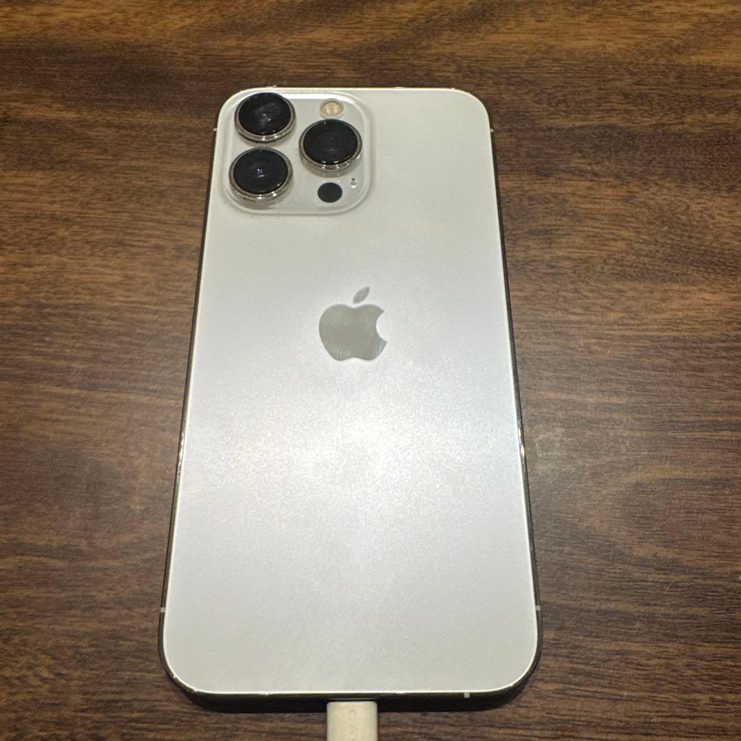 iPhone 13 Pro 256GB シルバー SIMフリー バッテリー80％