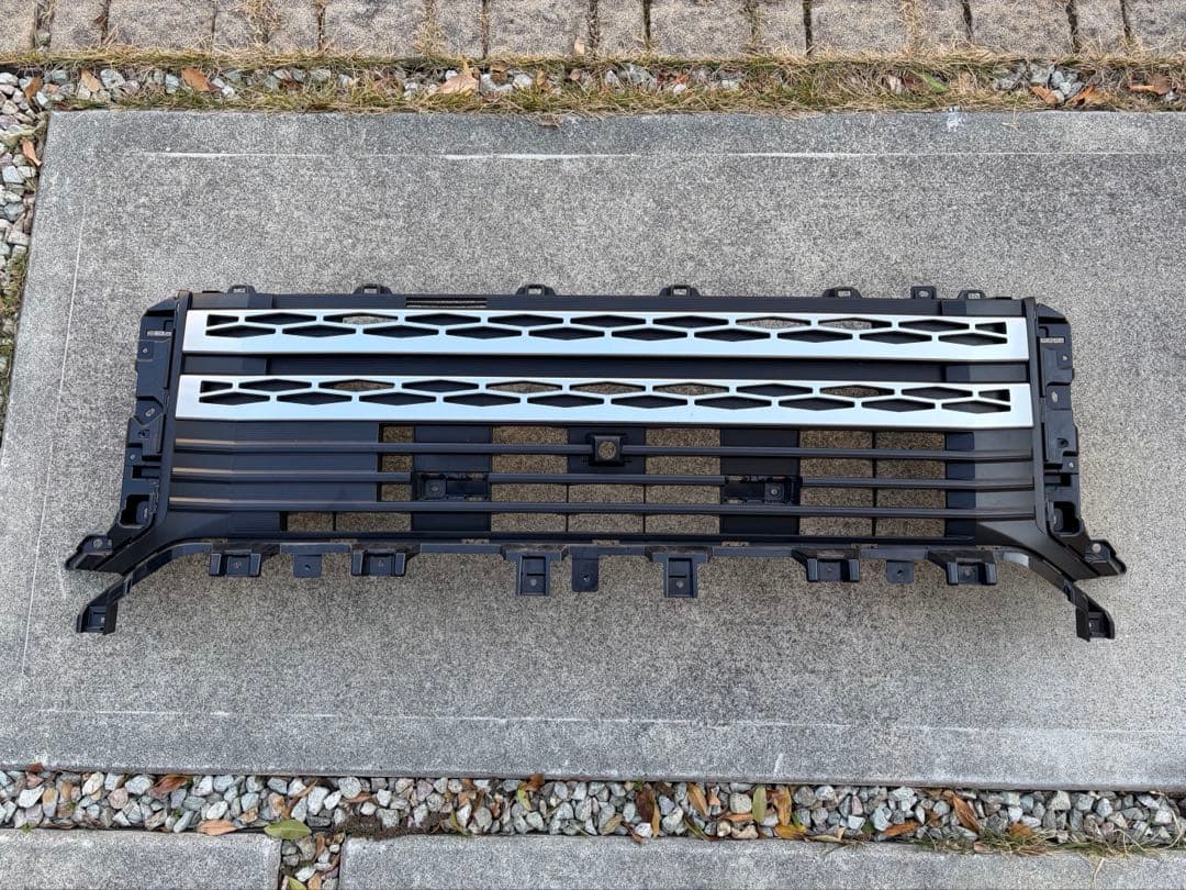 三菱 デリカd5 後期　初期装備外装5点セット