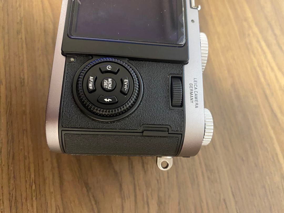 LEICA ライカX1 スチールグレー コンパクトデジタルカメラ