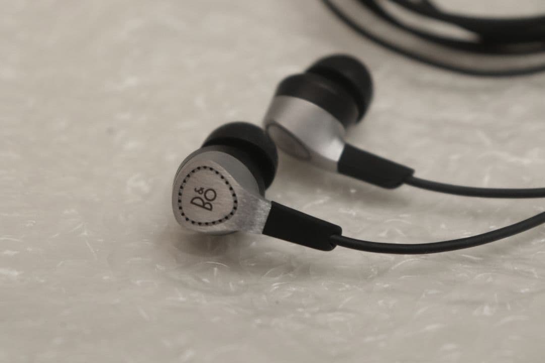 Bang & Olufsen B&O イヤホン BeoPlay H3