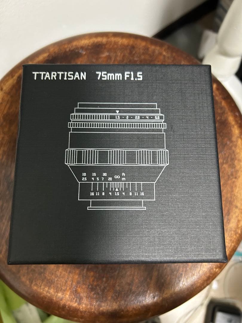 TTArtisan 75mm F1.5 M42マウント