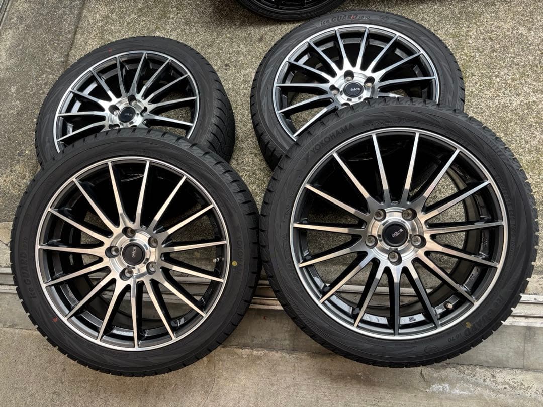 モカ　225/45R18 ホイール付きスタッドレス