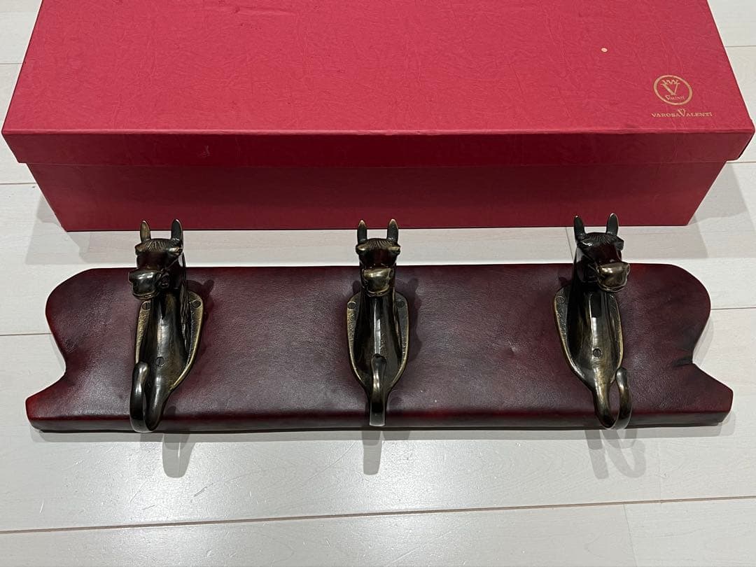 VARO,S.A. VALENTI ウォールハンガー