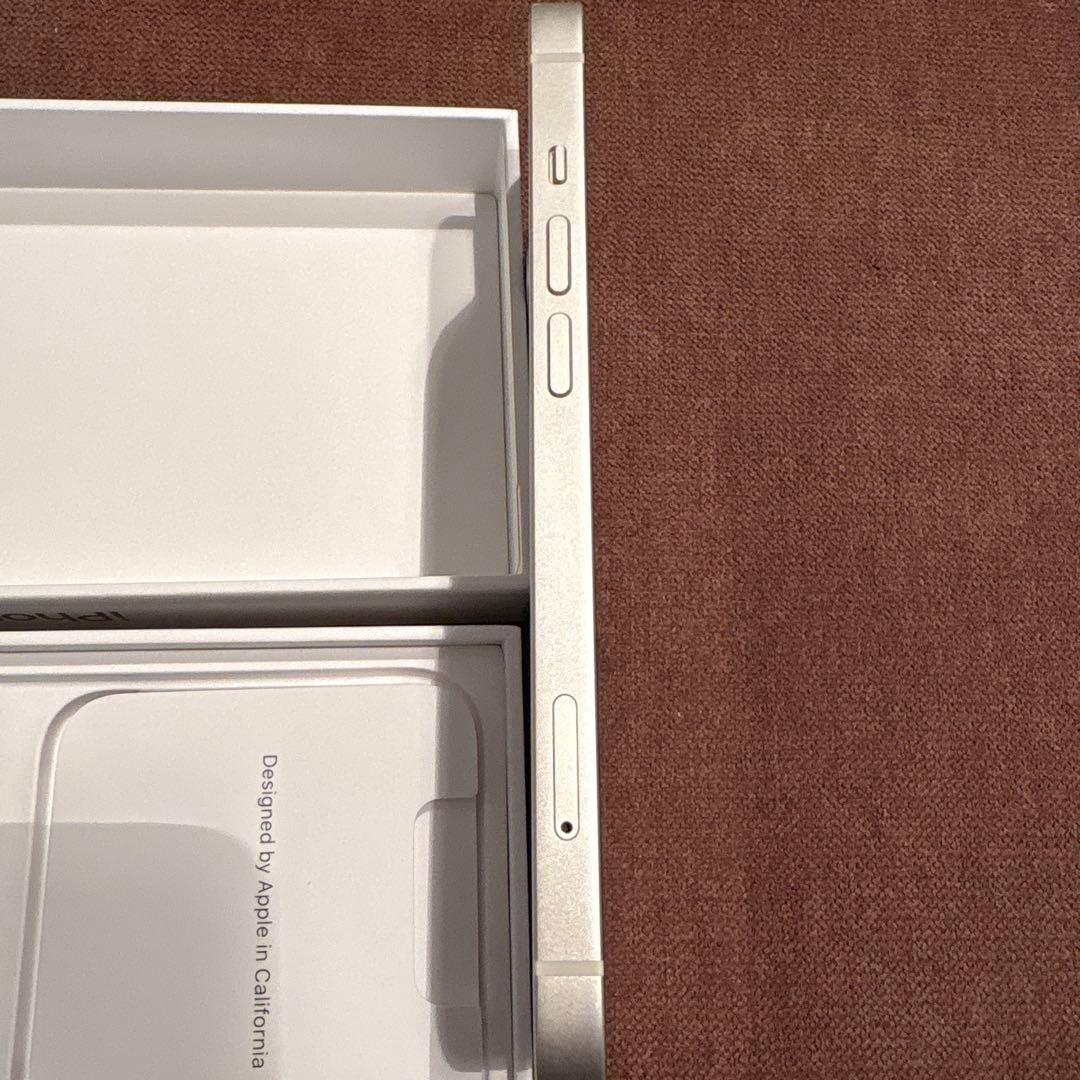 iPhone 13 （箱・充電ケーブル付）