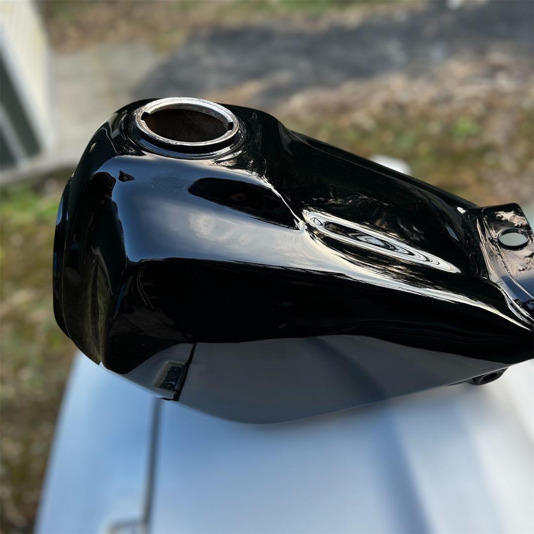 TW200ガソリンタンク　カラー:黒