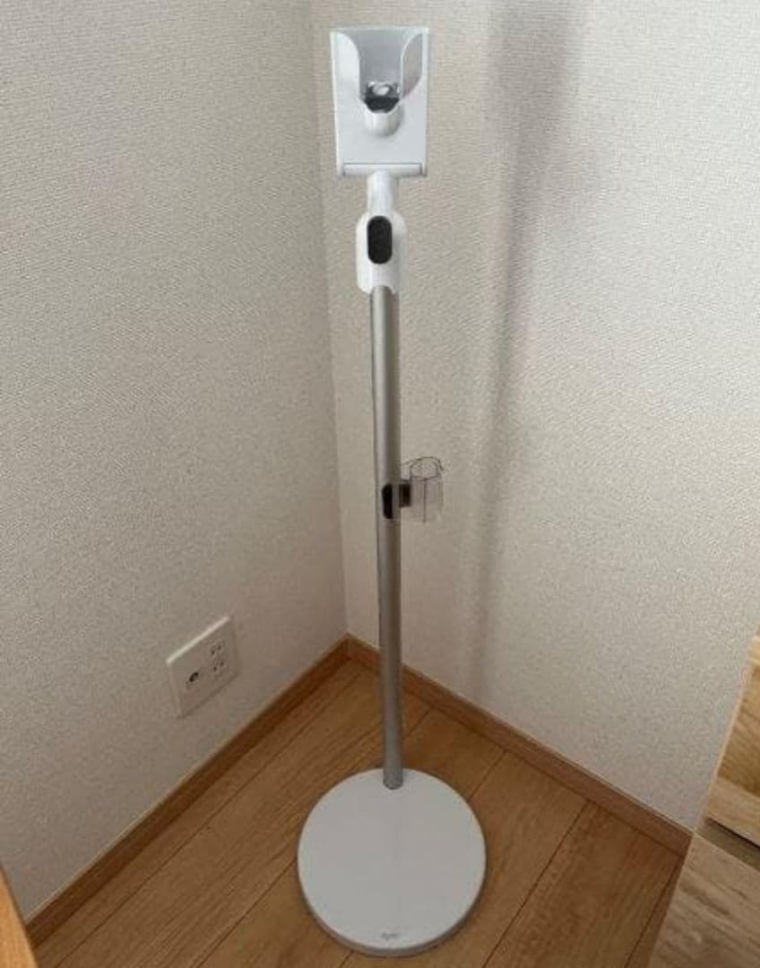 ダイソン純正スタンド無料ｓｖ１８掃除機動作確認済