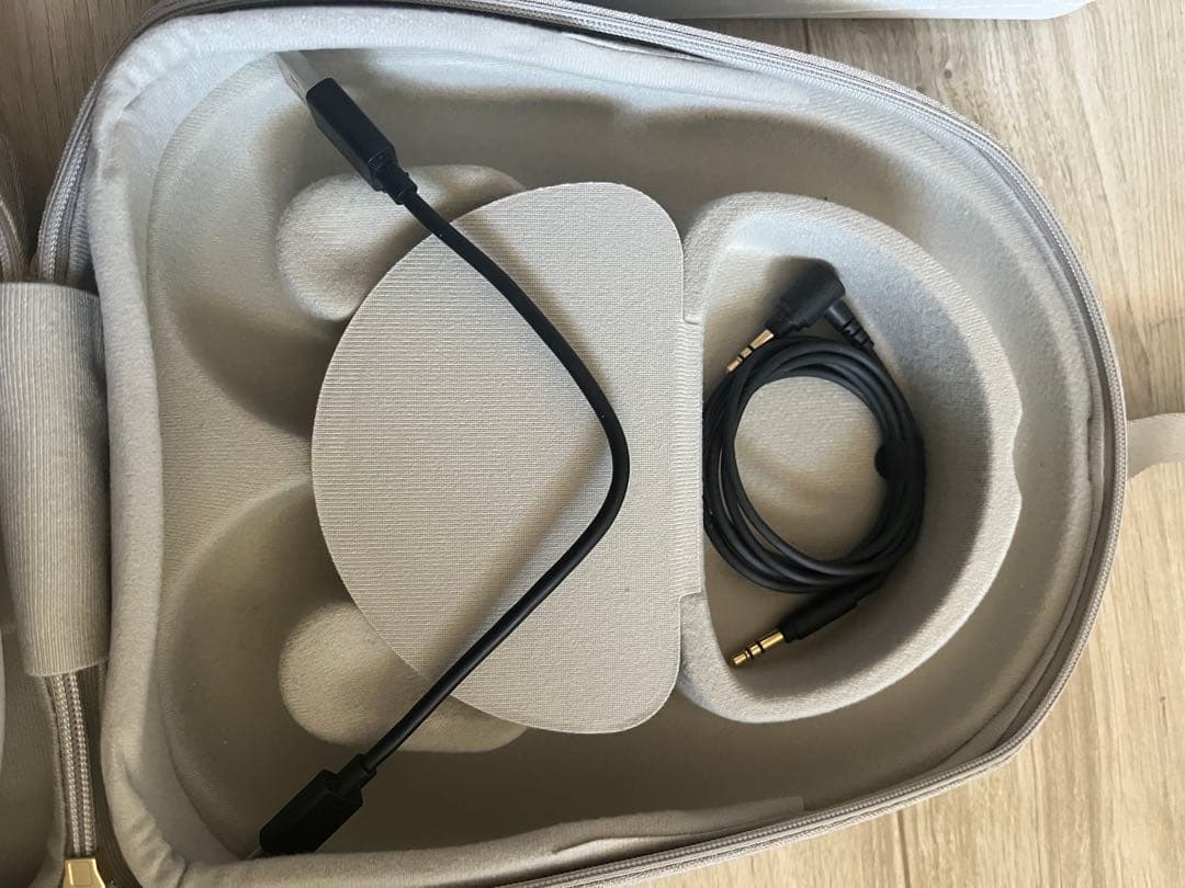 SONY 1000XM5 ワイヤレスヘッドホン