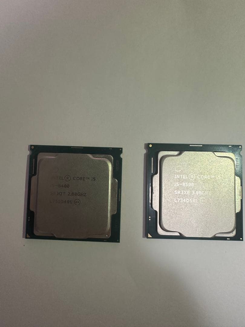 Intel Core i5-8500/i5-8400 CPU セット