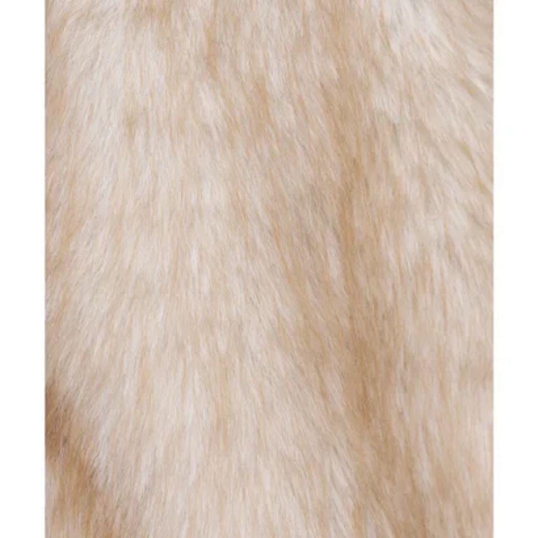 新品タグ付き ロイヤルパーティー フーディーファージャケットコート ベージュ