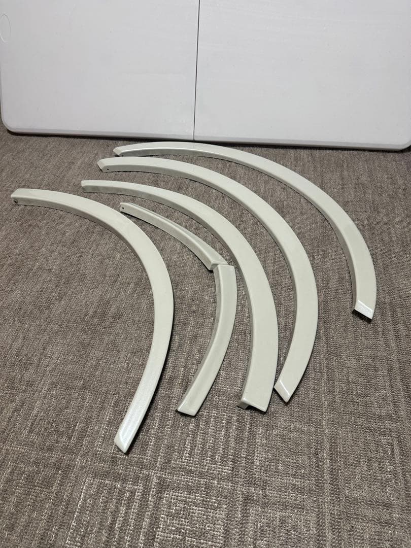 CRS ハイエース リーガルフェンダー 5点 070 パールホワイト