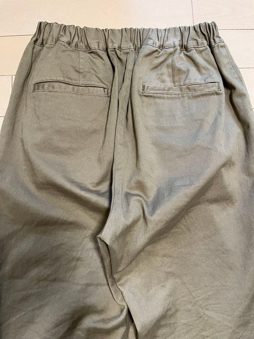 美品／kagure かぐれ　コットンストレッチイージーパンツ　ベージュ