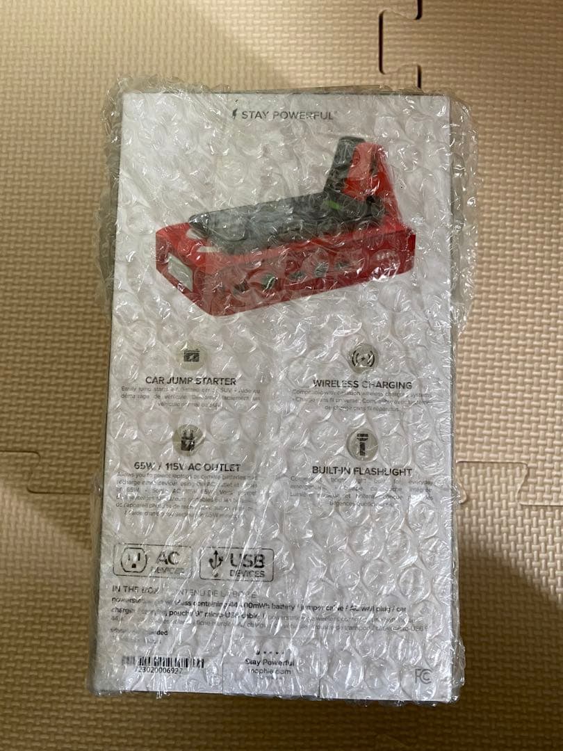 スマホアクセサリー Supreme mophie powerstation Go