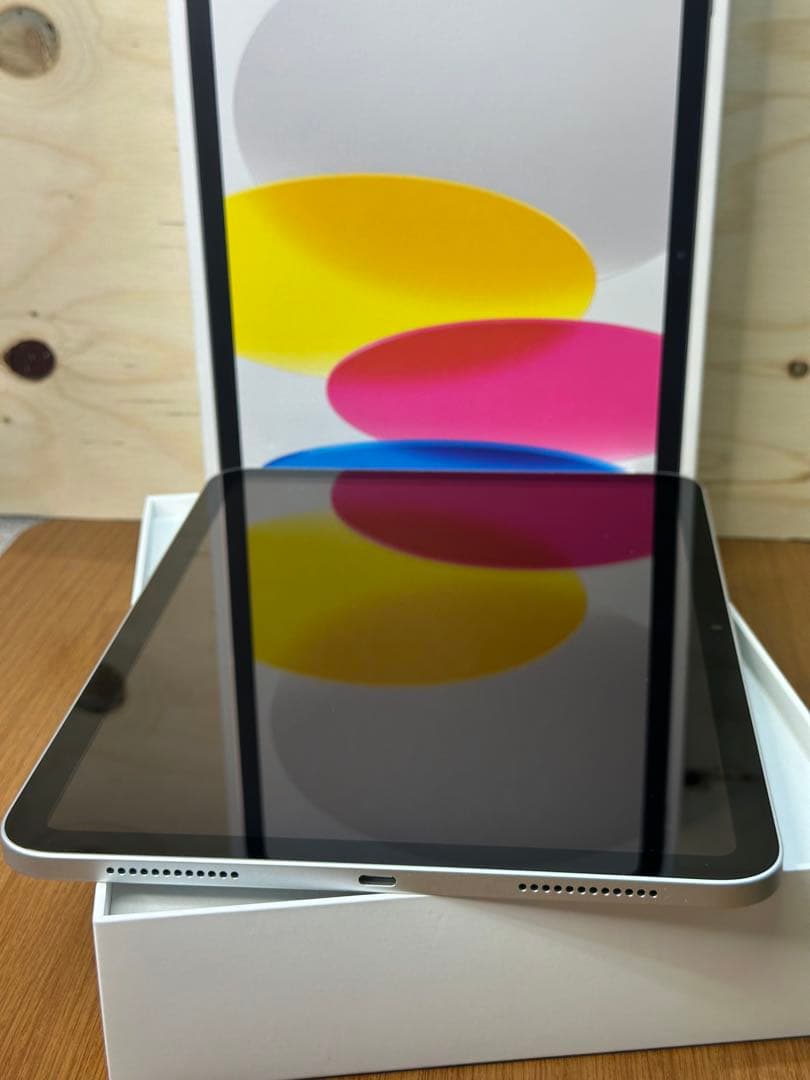 【極美品】iPad 11インチ128GB MD3Y4J/A F4VT7
