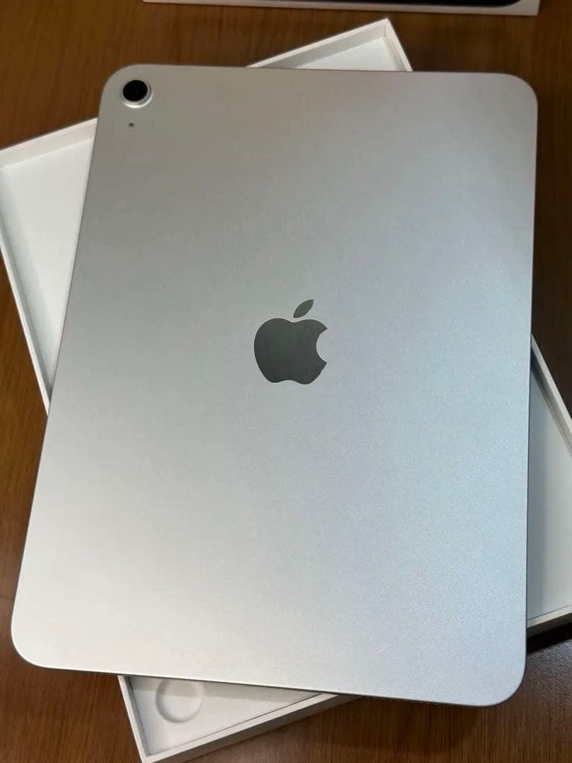 【極美品】iPad 11インチ128GB MD3Y4J/A F4VT7