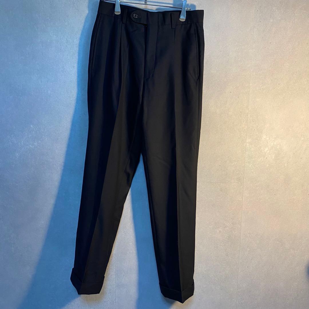 【高級デザイン】Burberry 金ボタン　セットアップ　ダブル　ネイビー