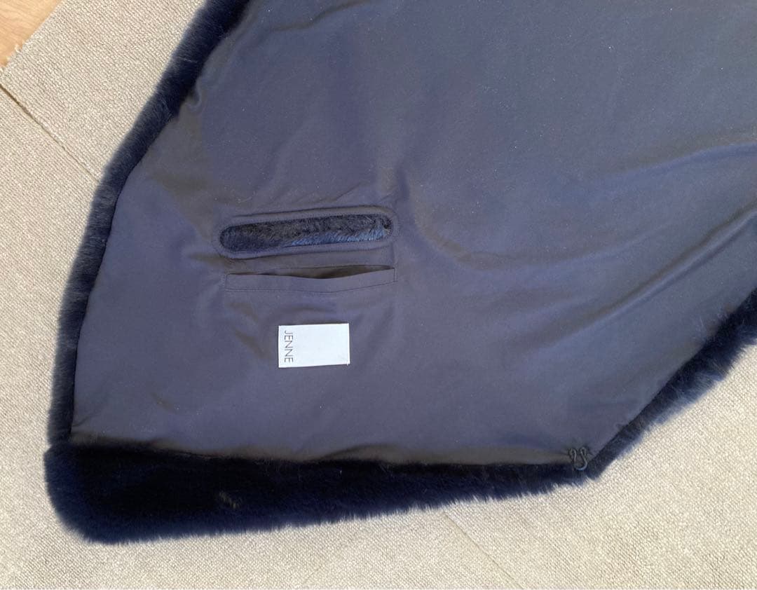 【新品未使用】JENNE リッチボリュームファーケープ ネイビー