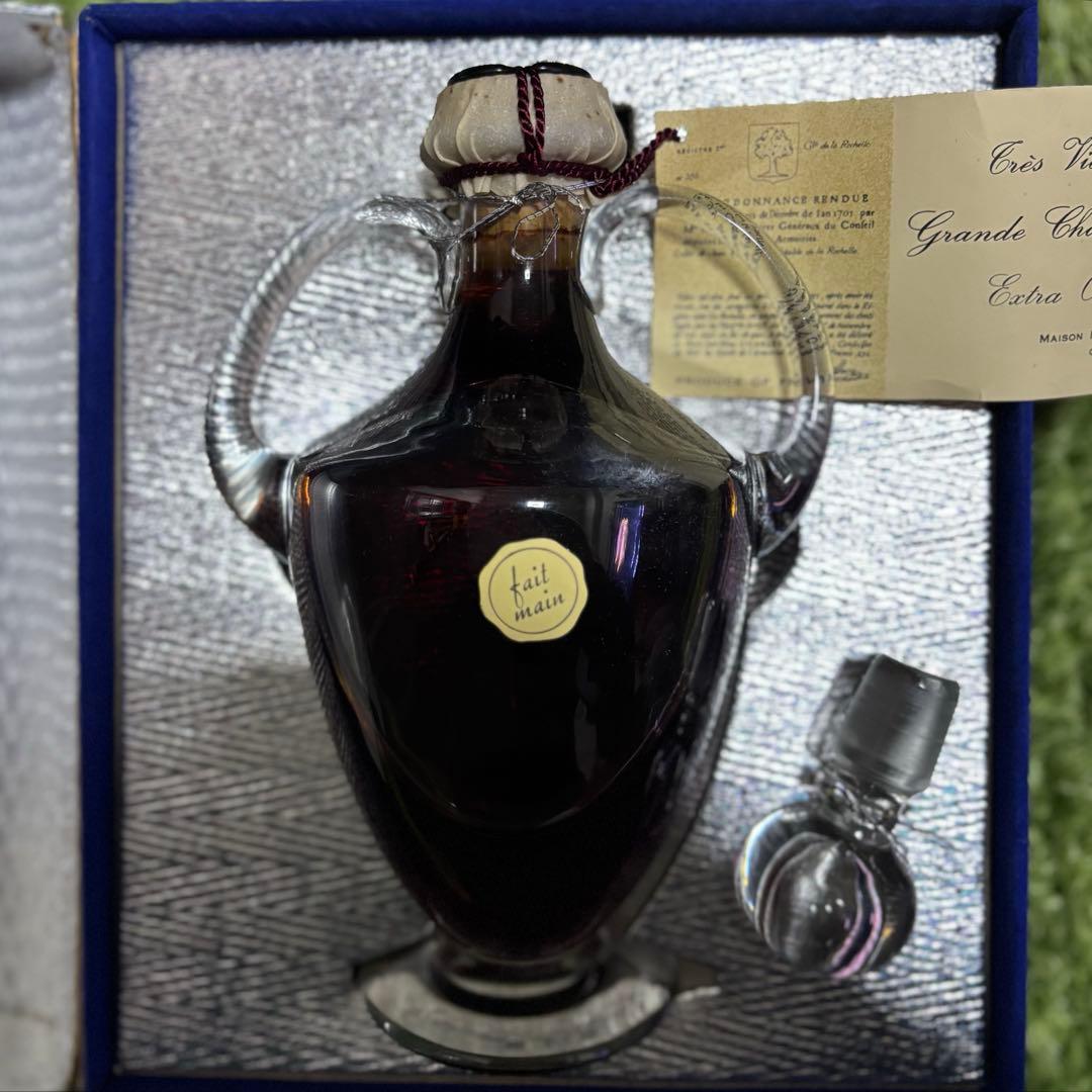 メゾン プルニエ エクストラ オールド クリスタル 箱.替栓付700ml