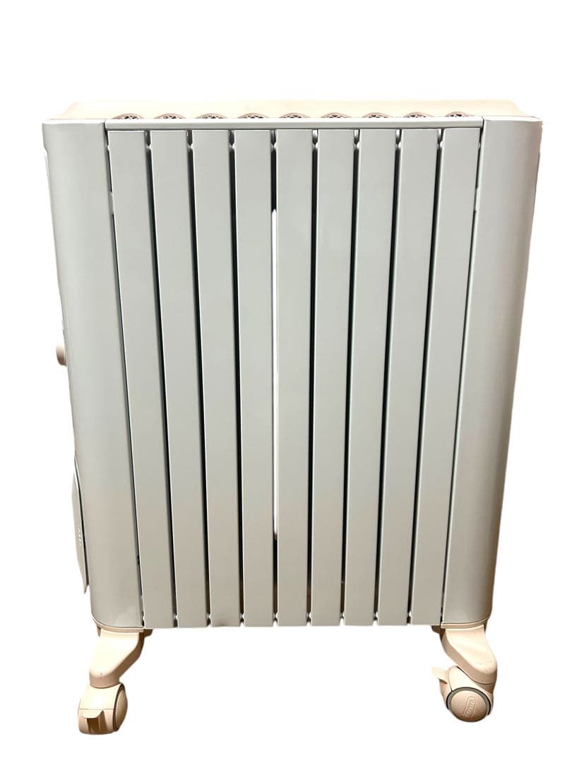 delonghi デロンギ　ベルカルド　希少色・可愛いピンク　オイルヒーター