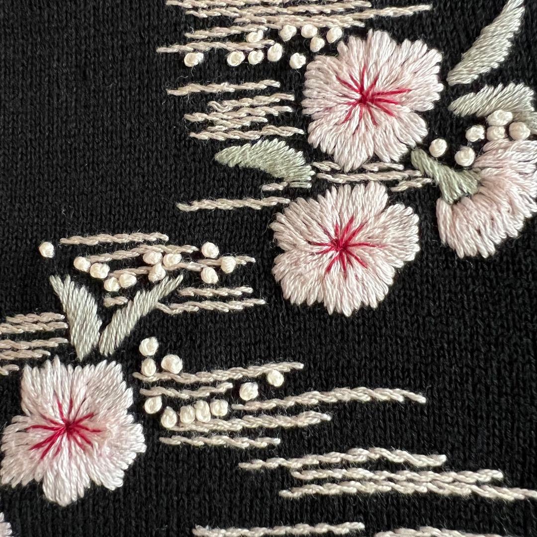 ケイタマルヤマ　桜刺繍　カーディガン　ブラック