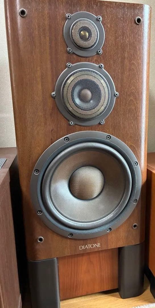 三菱　DIATONE スピーカー　DS800Z ペア別に出品　スタンド付　美品！