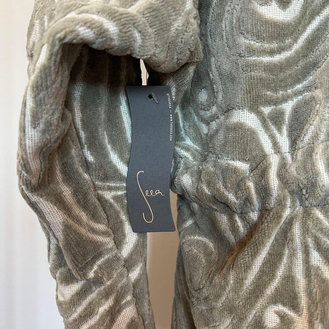 新品未使用　SEEA シーア　タオルガウン　ポンチョ　ライトグレー