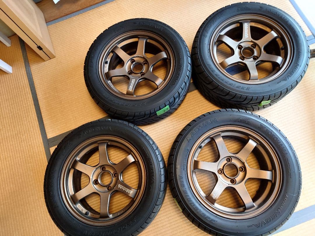 TE37ブロンズ、NEOVA、ハブジャケ、ボルト）