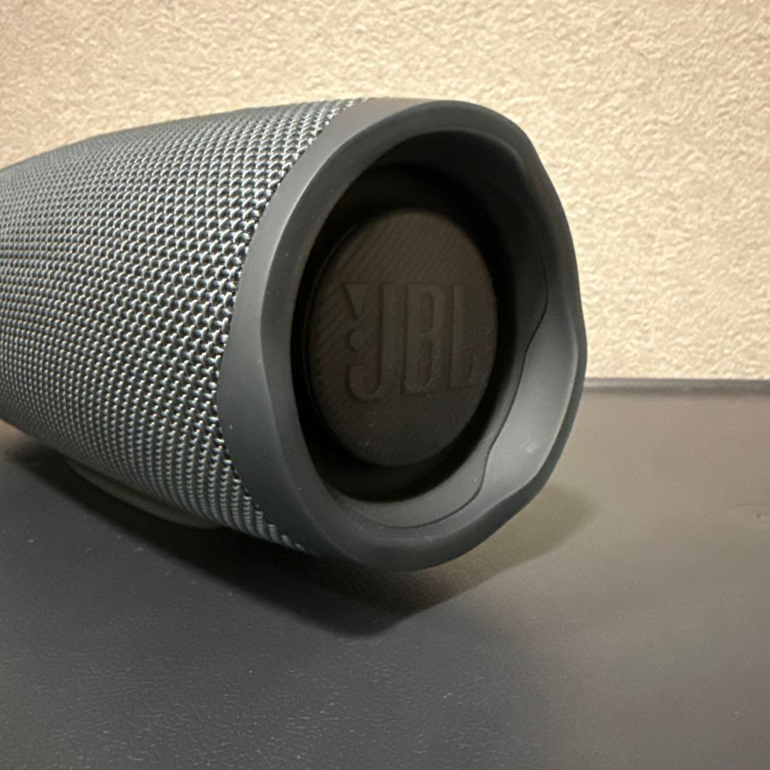 JBL ワイヤレススピーカー charge essential 2
