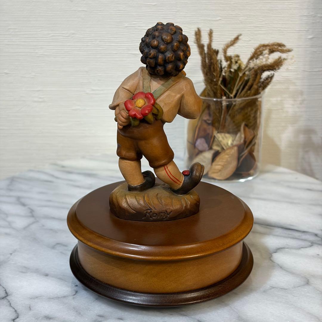 Vintage Reuge オルゴール / ANRI Romy 木彫り人形