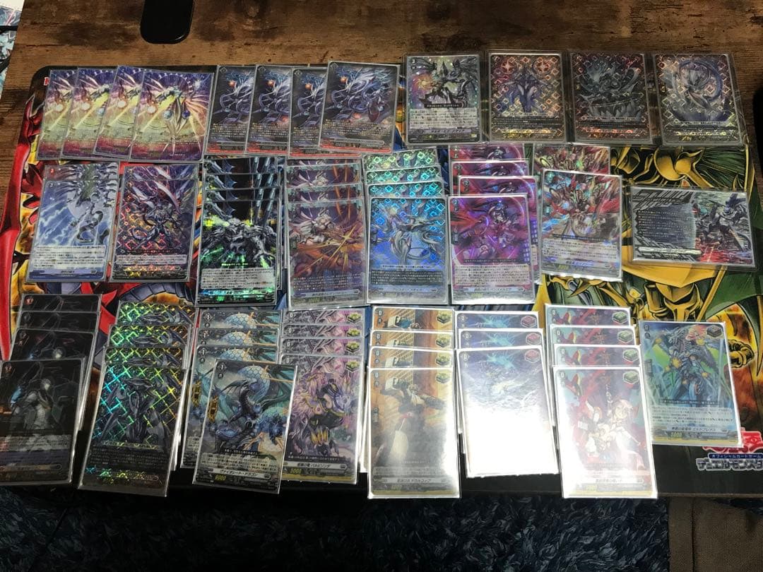 ヴァンガード メサイア デッキ ホロ多め デッキパーツその他おまけセット