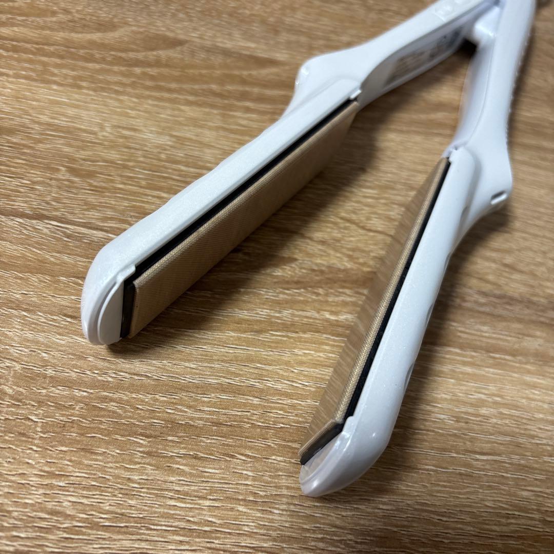 KINUJO ストレートヘアアイロン 絹女　LM-125 美品　本体のみ　最安値