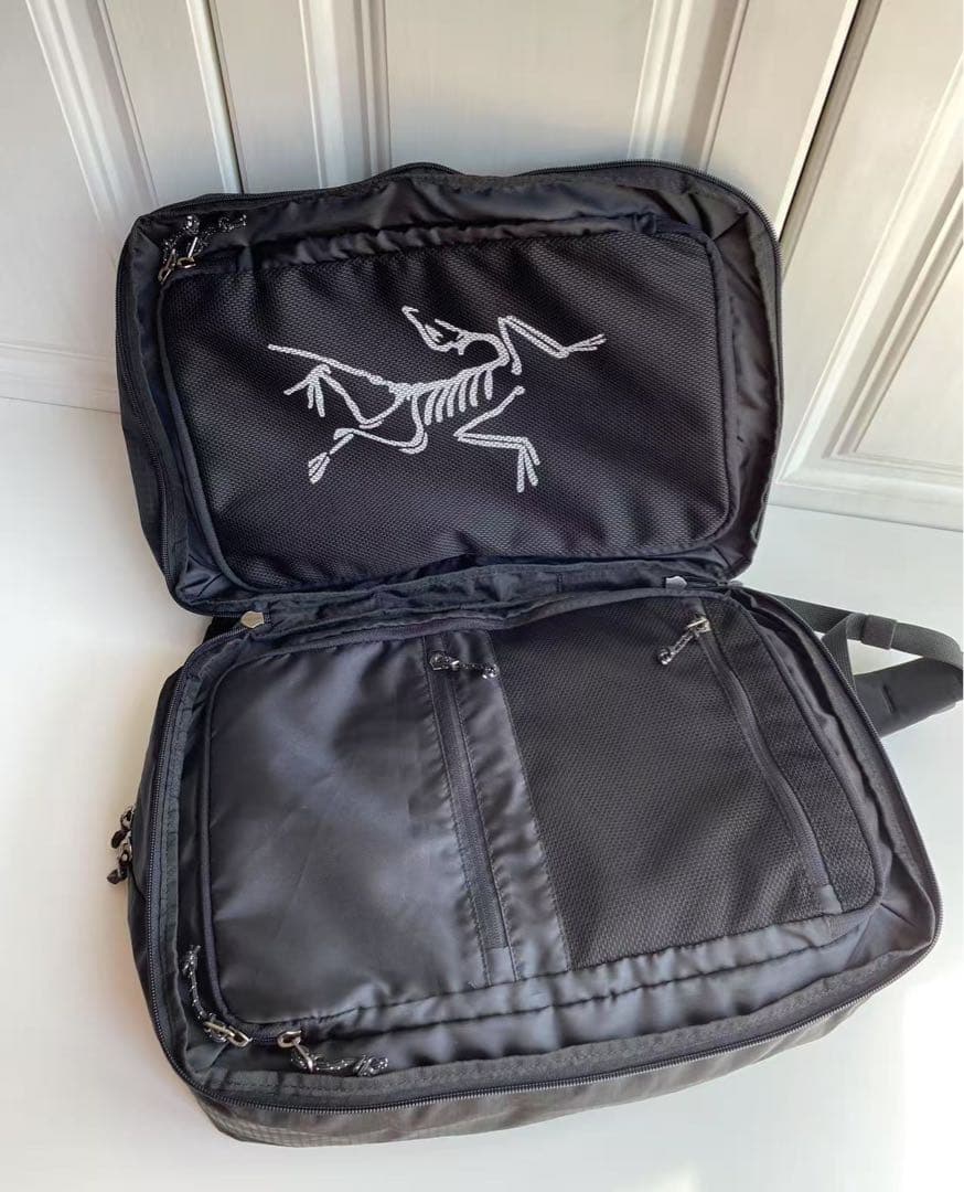 ARC’TERYX イオン ギアオーガナイザー ブラック 未使用