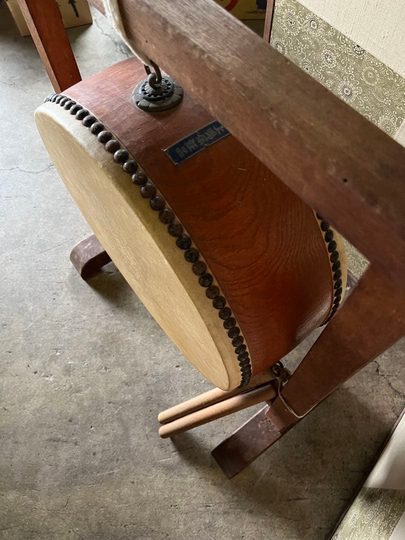 和太鼓　平太鼓　鳥居台付き　約45cm バチ付き　上鳴保証品　和楽器　打楽器